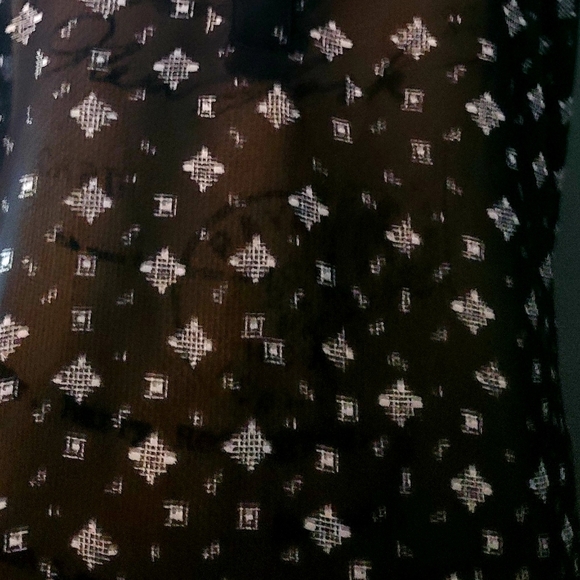 a.n.a Sleeveless Sheer shirt size XL - Picture 7 of 11